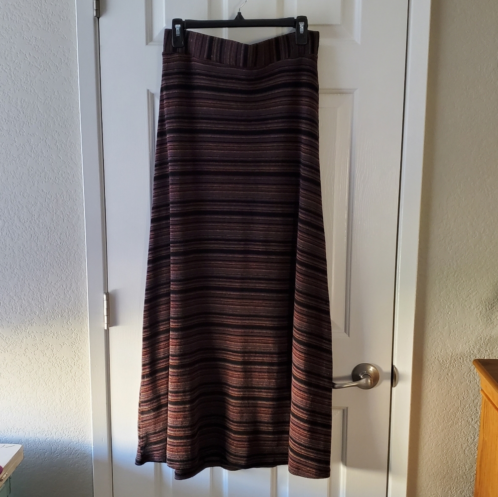 💥💥4/$20 "Roz & Ali" long maxi skirt